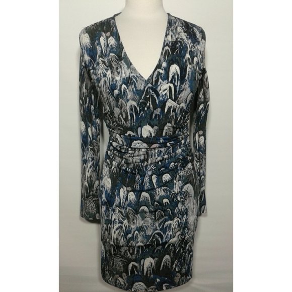 Jennifer Lopez Dresses & Skirts - Jennifer Lopez multi color Dress size S